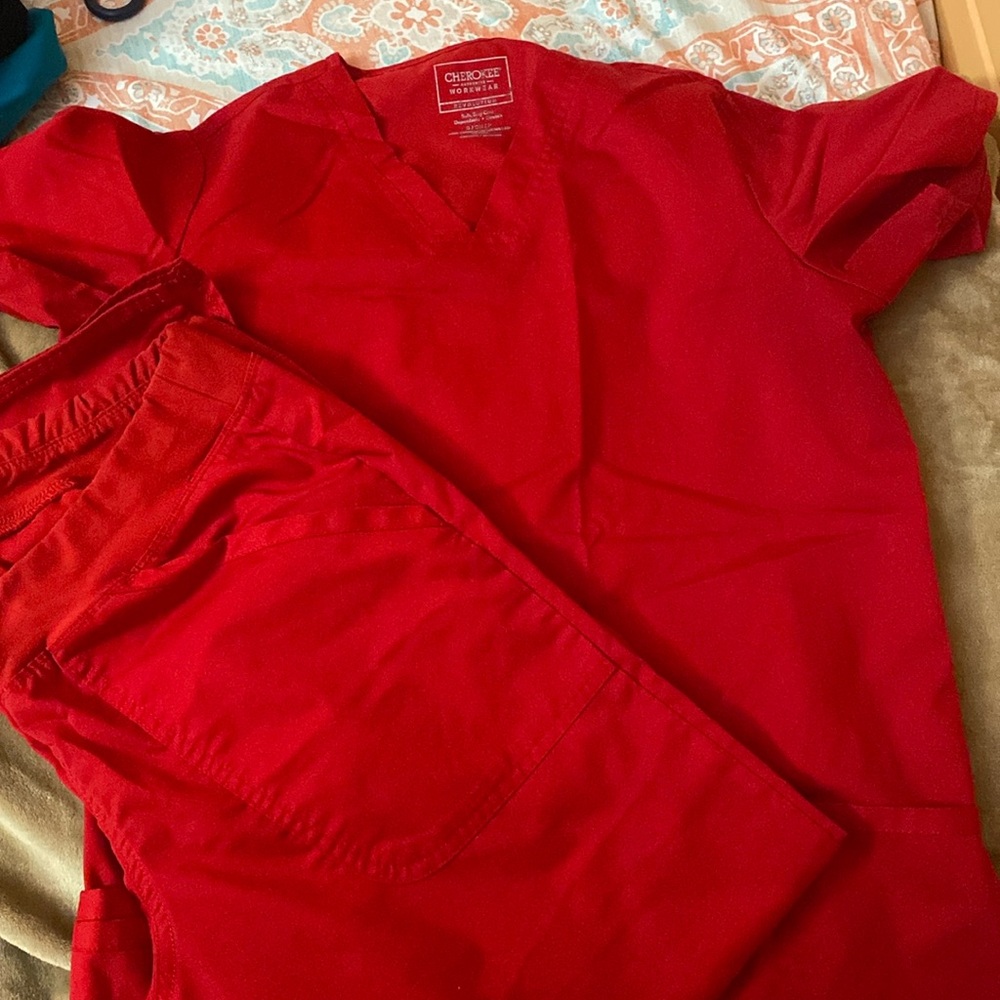 Cherokee Women’s Red Scrub Set